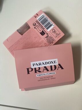 2 x Prada Paradoxe Virtual Flower Eau de Parfum Spray Sample